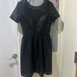 Simply dress size M, never worn